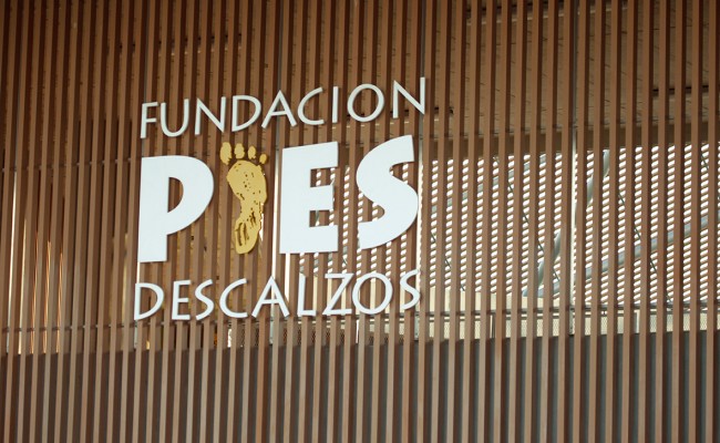 logo piesDescalzos