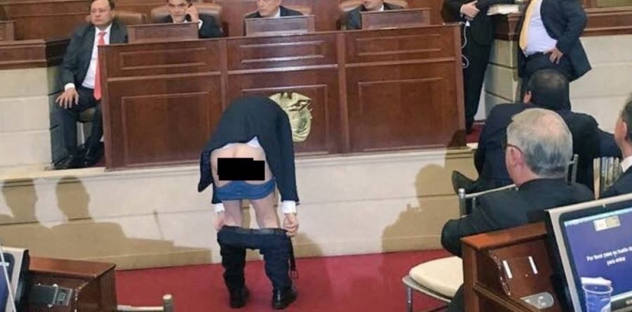 ¿QUIÉNES LE HAN SACADO EL C… AL PAÍS?